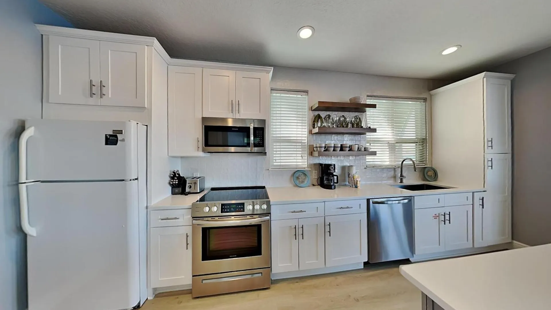 Apartment Destiny Beach Villas 23 A B